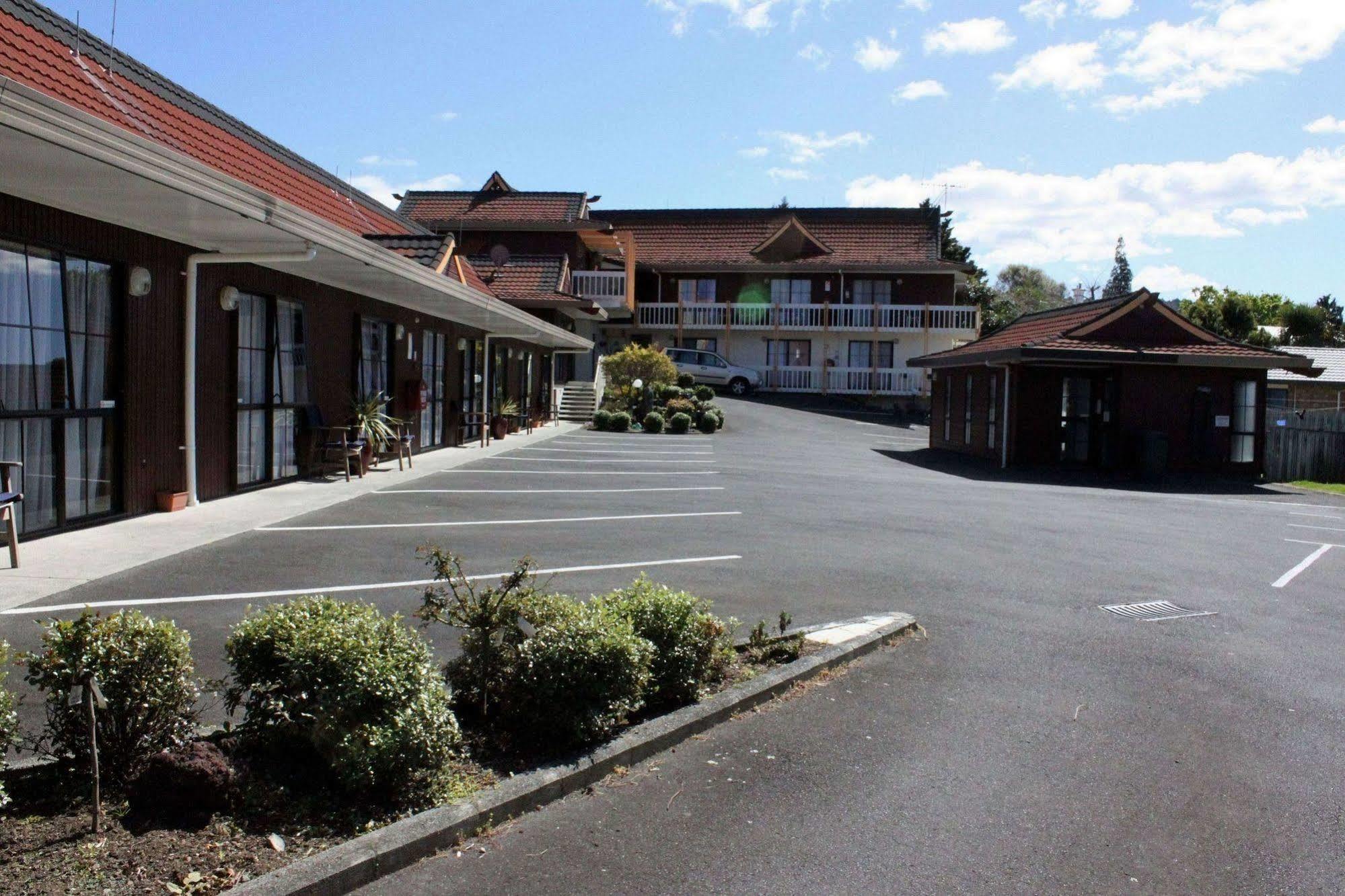 Cherry Court Motor Lodge Whangarei Bagian luar foto