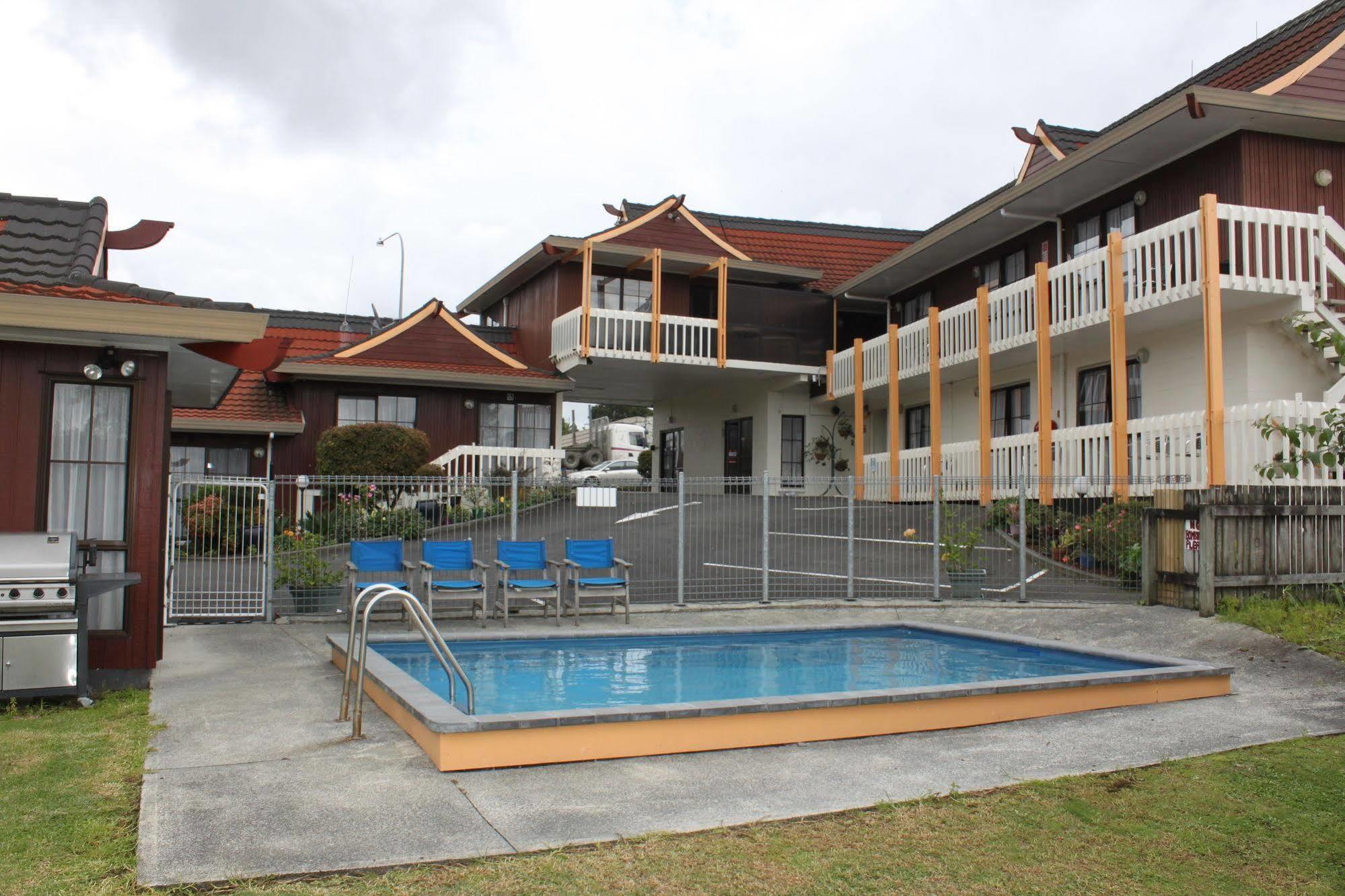 Cherry Court Motor Lodge Whangarei Bagian luar foto